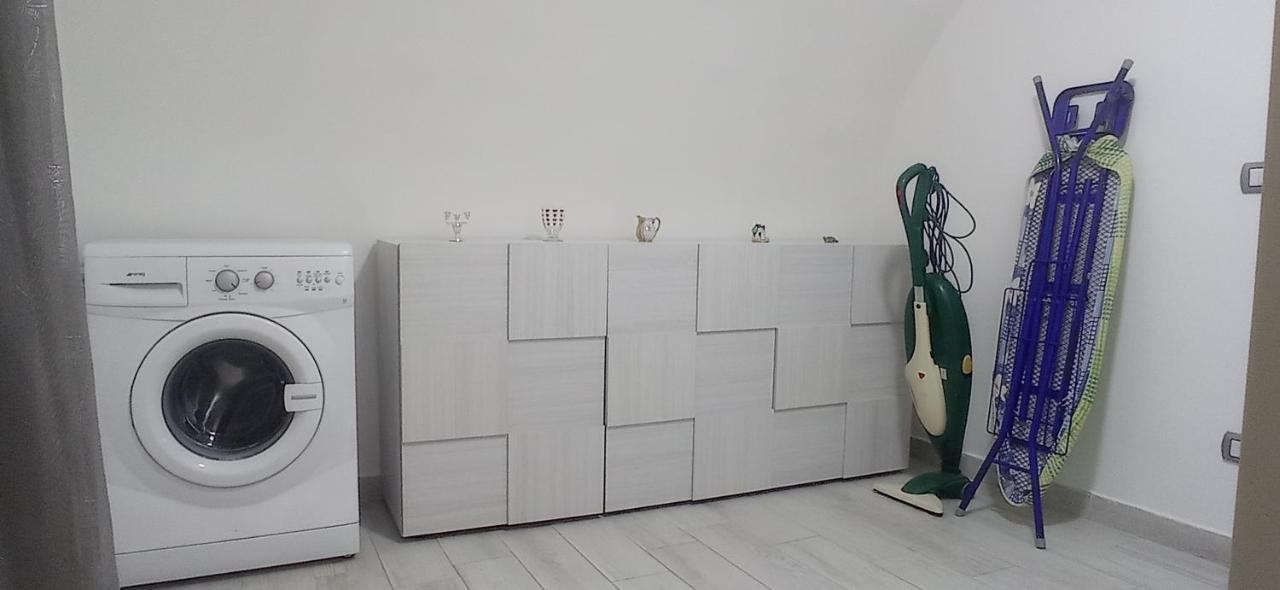 شقة Nunzia'S House Napoli المظهر الخارجي الصورة